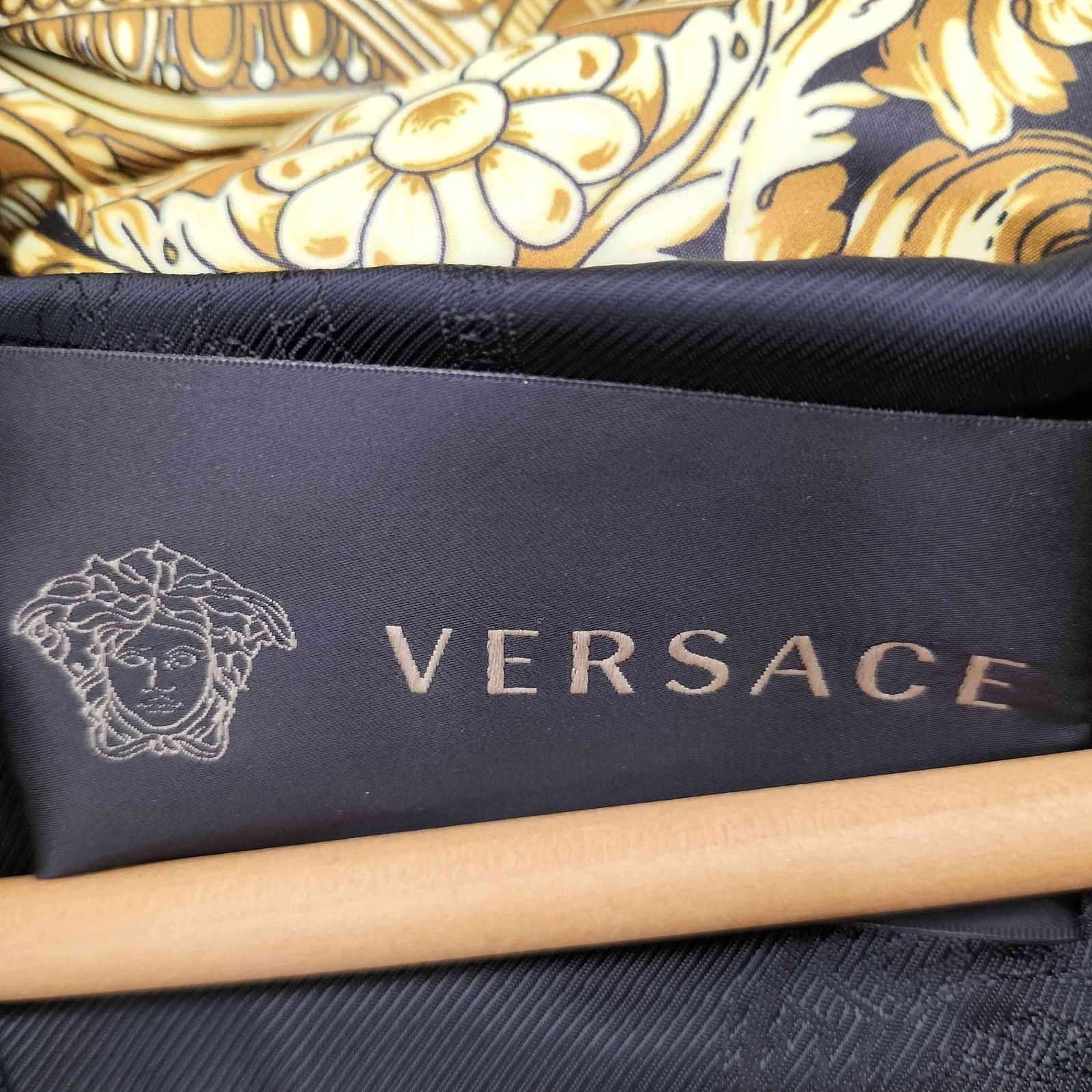 ヴェルサーチ VERSACE 13AW 35周年記念 メデューサ 総柄 ダウン