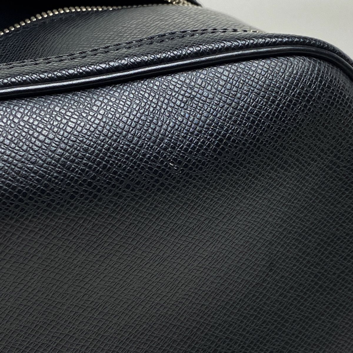 ルイ・ヴィトン Louis Vuitton リポーター 斜め掛け ショルダーバッグ