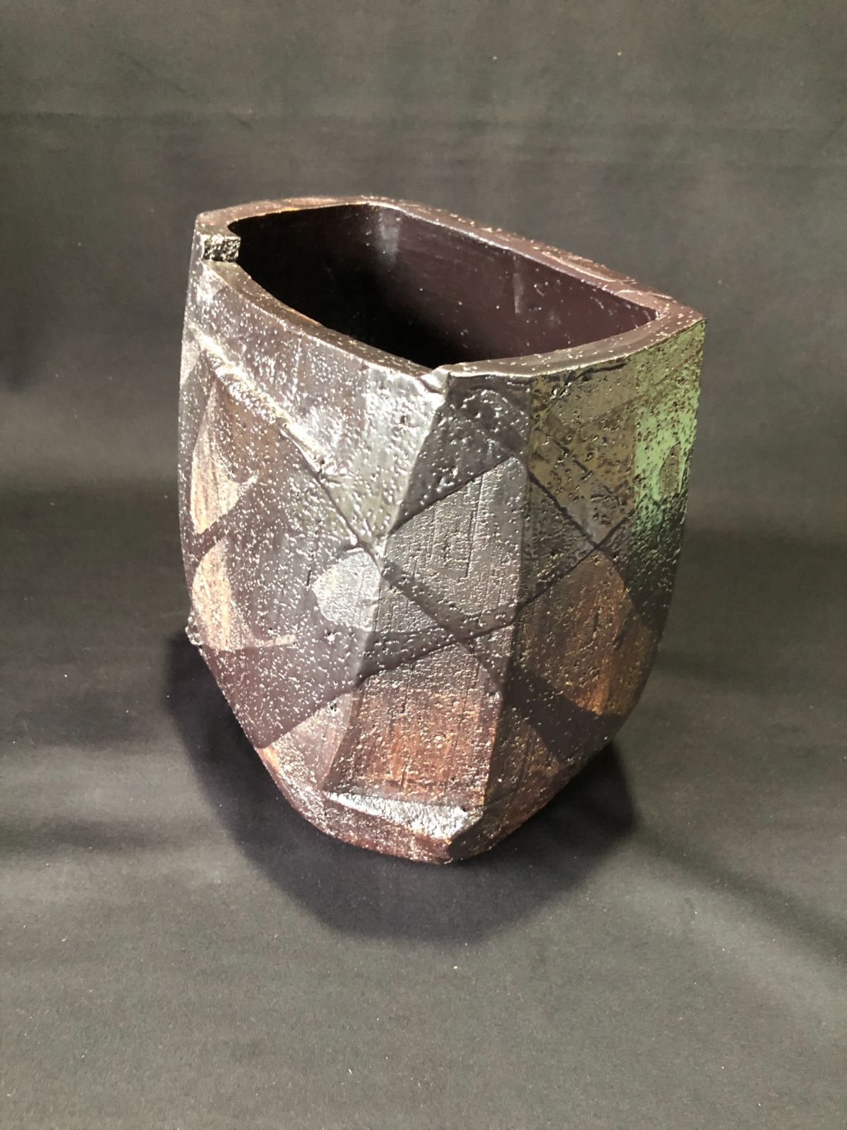 古瀬戸花瓶　水野双鶴作　共箱あり M827 美術陶器 作家作品 花器 古瀬戸花器 水野双鶴作 在銘 共箱