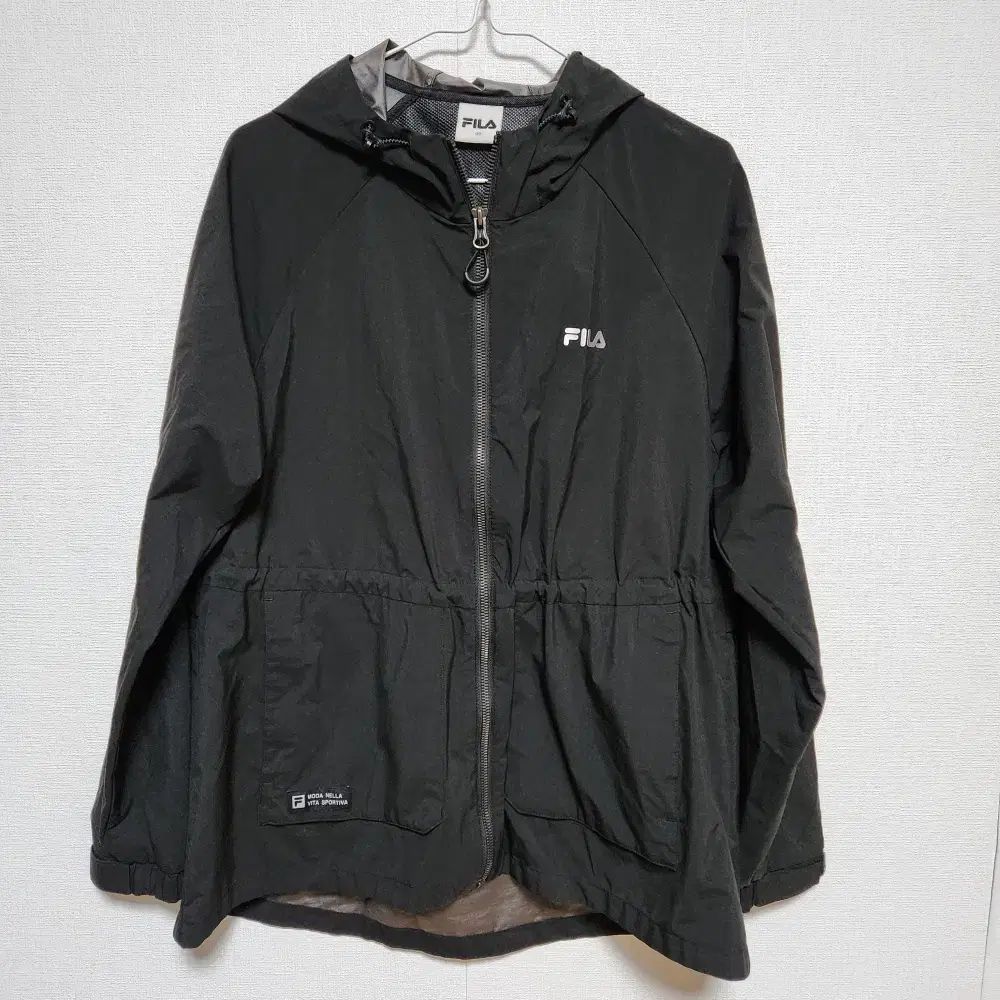 【雷市場（ポンジャン）商品韓国直送】 FILA(フィラ) メンズ 黒 フードジャケット 90S 状態良好@ 9930