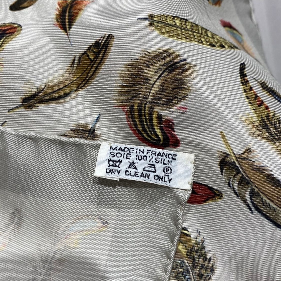 エルメスス カレ45 LES PLUMES シルクスカーフ プリュム 羽根