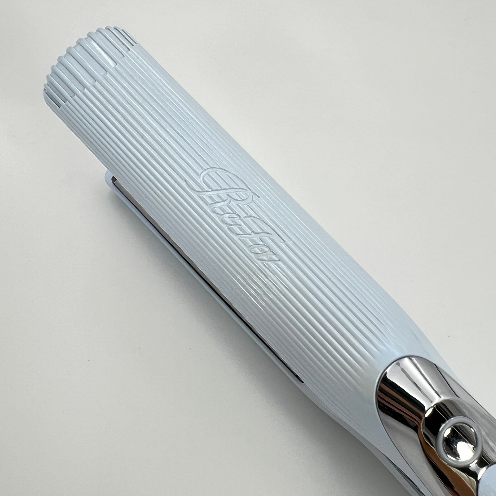 美品】MTG ReFa STRAIGHT IRON PRO RE-AT-02A ホワイト リファ