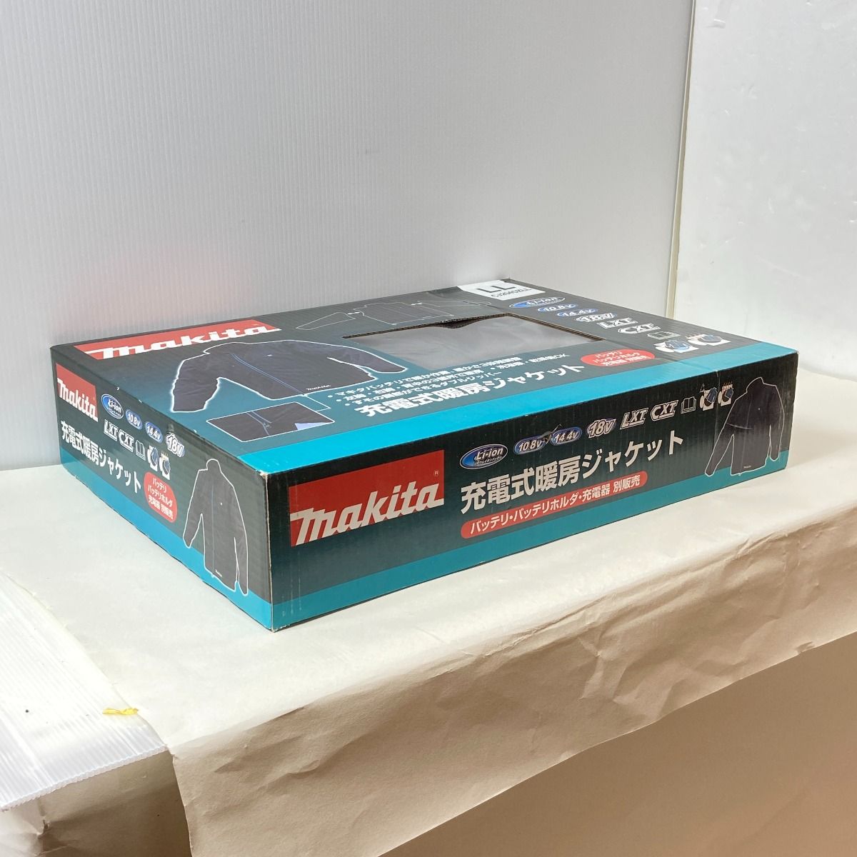 【小売価格】makita マキタ 充電式暖房ジャケット　M　CJ205DZ　新品(未使用) ジャンパー、ブルゾン