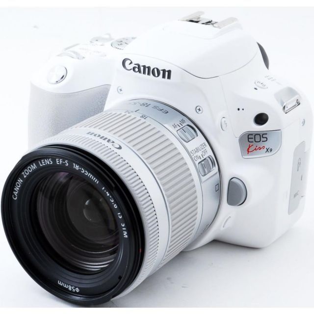 美品！Canon Kiss X9デジタル一眼レフカメラ 乗りきれ レンズ2本セット