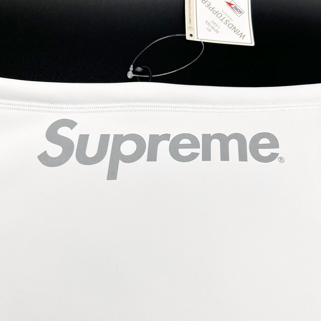 supreme ネックウォーマー ウィンドストッパー - 小物