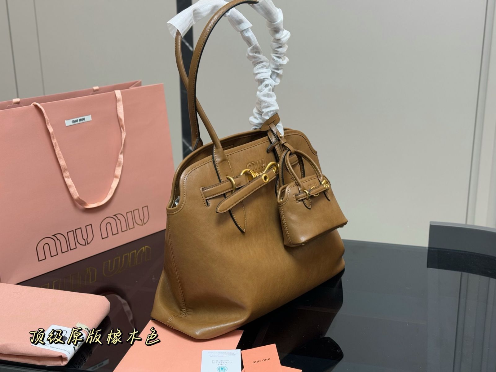 MiuMiu(ミュウミュウ)/関税送料込み AVENTURE ミニ Tote Bag org.jpg
