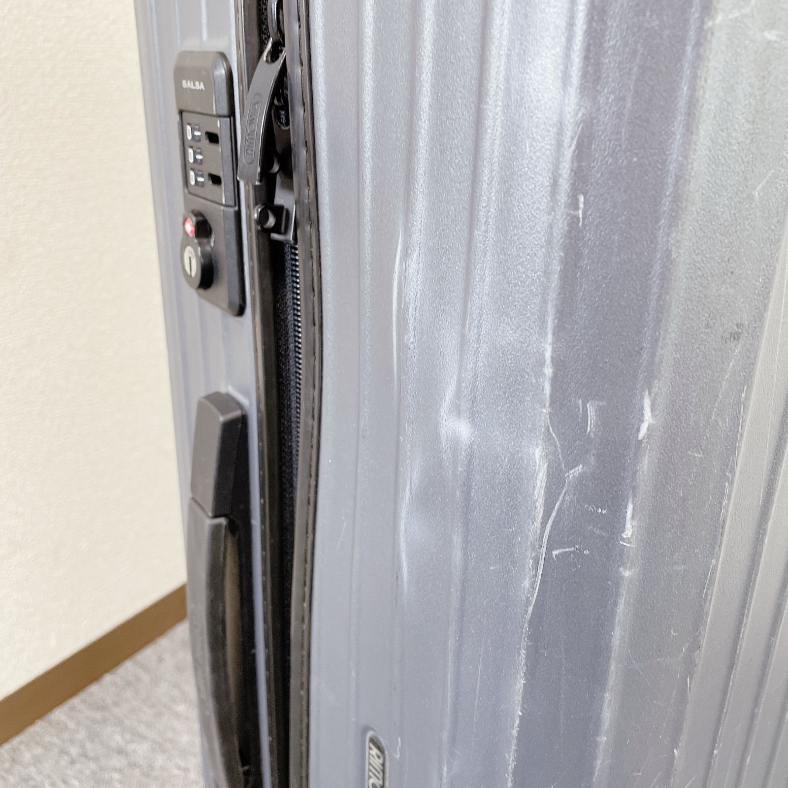 4輪 キャリーケース