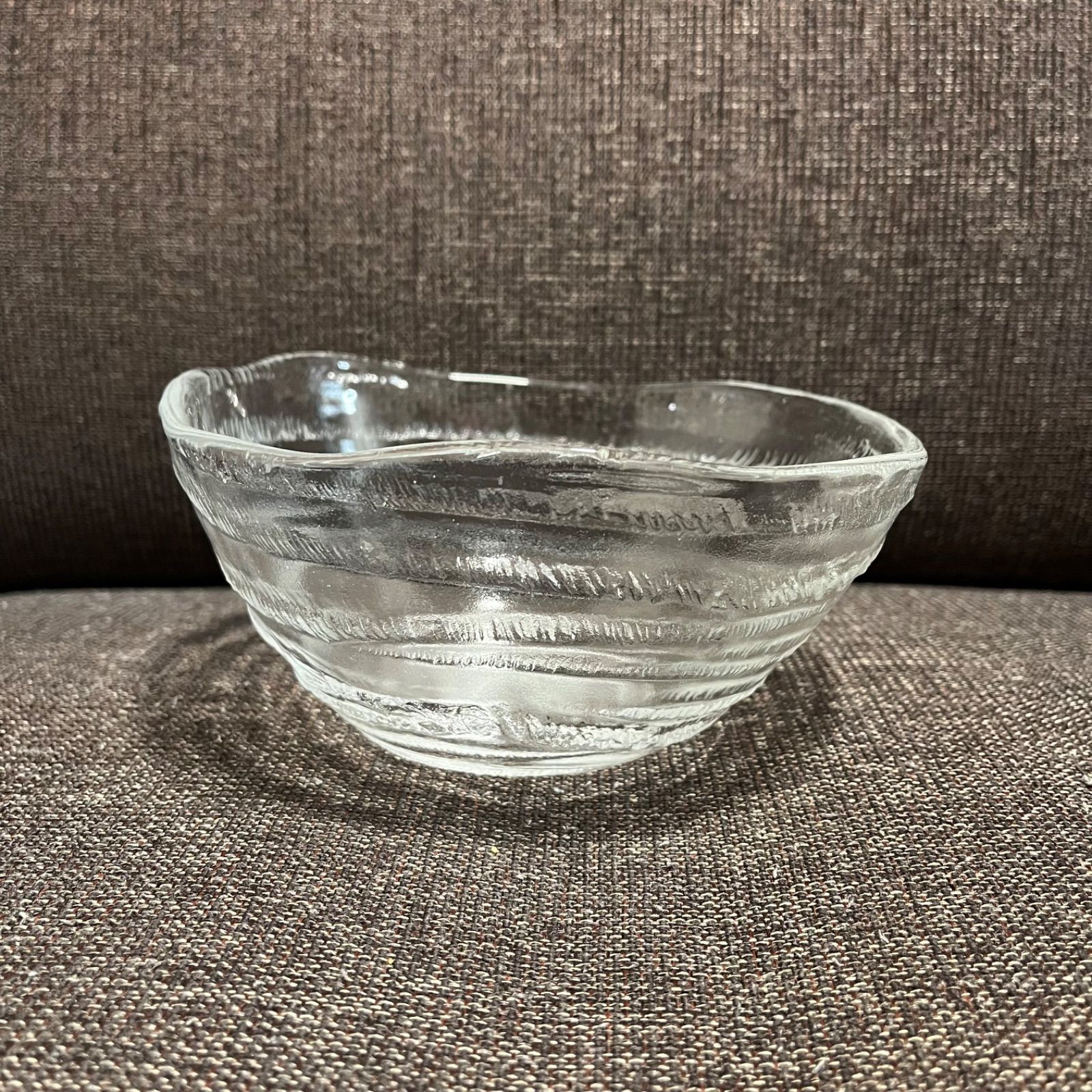 渦巻きガラスのボウル 食器 クリア 渦巻きガラスのボウル 食器 クリア - メルカリ