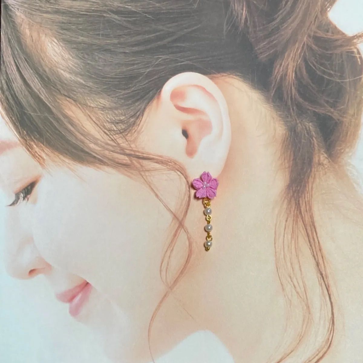 【ハンドメイド】048 アリッサムとかすみ草と桜のパールのピアス/イヤリング 415e8477b58135178ddedc83874aa6