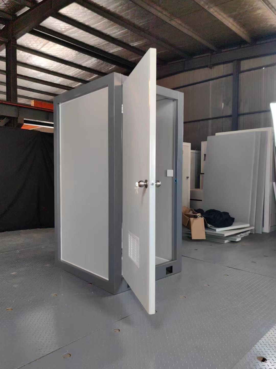 置場 アウトレット