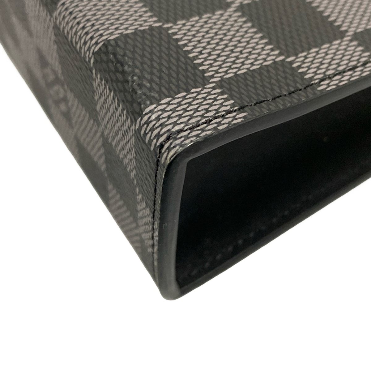 ポシェットヴォワヤージュMM