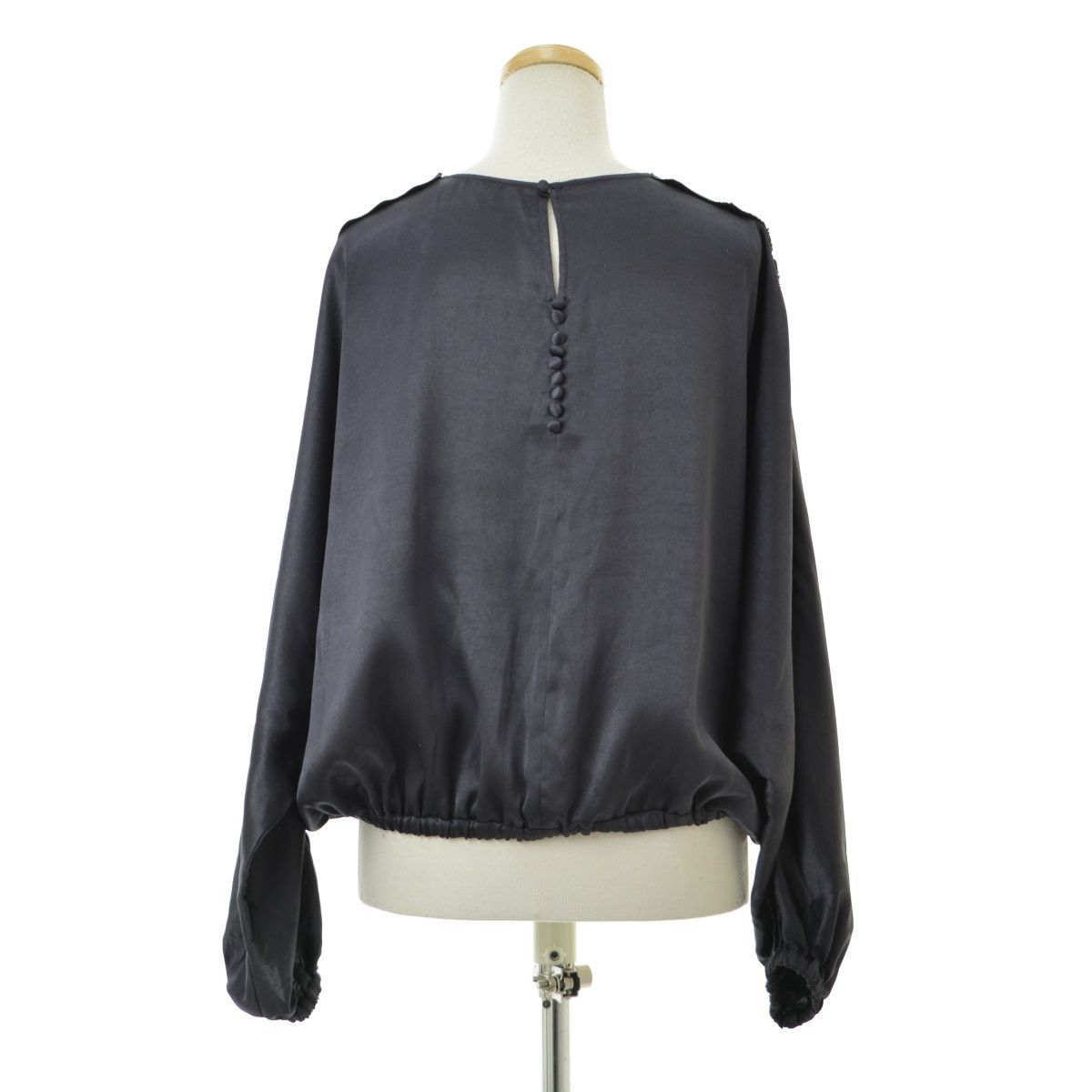 LANVINenBleu】3096611 サテンドルマン長袖ブラウス - メルカリ 