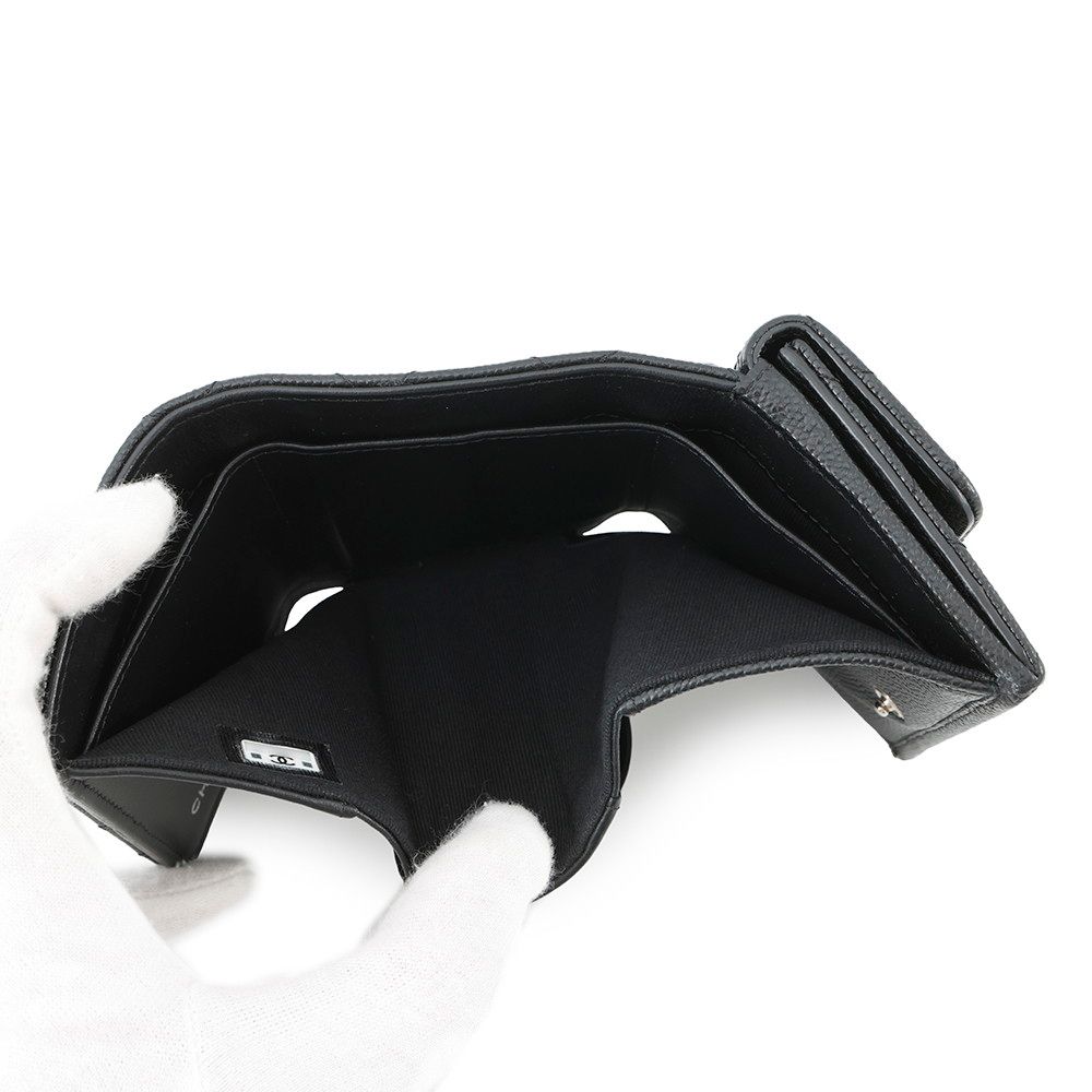 シャネル 三つ折り財布 マトラッセ ココマーク CHANEL19 ディズヌフ  