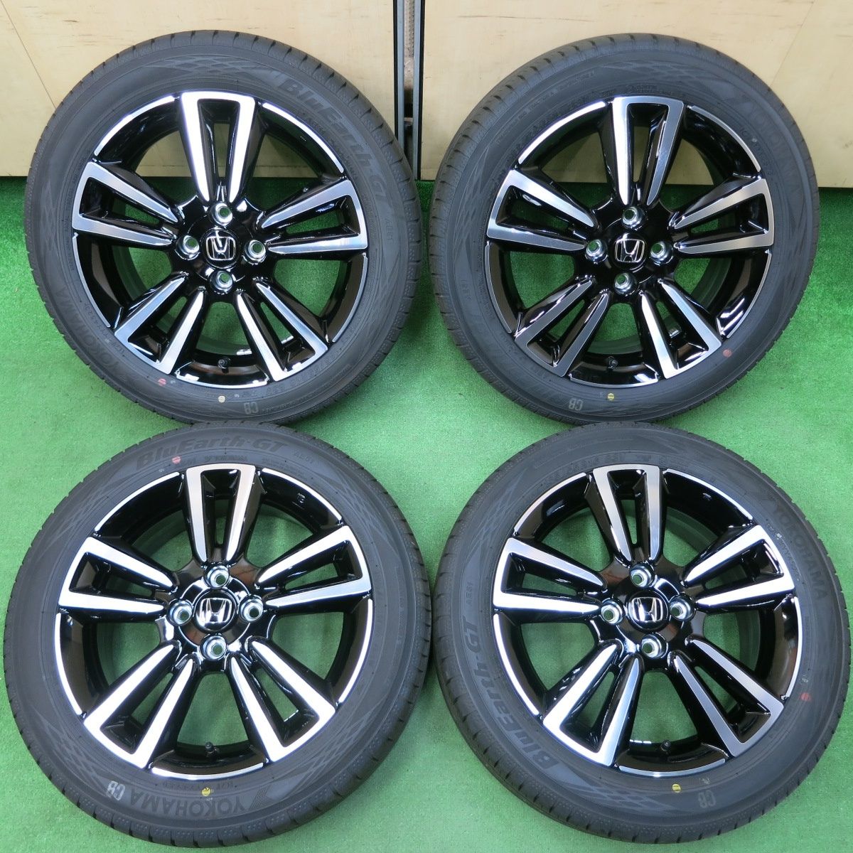 送料無料* 新車外し！23年☆ホンダ フィット RS GR3 純正 185/55R16 ヨコハマ BluEarth-GT AE51 16インチ  PCD100/4H☆4041107イノ - メルカリ