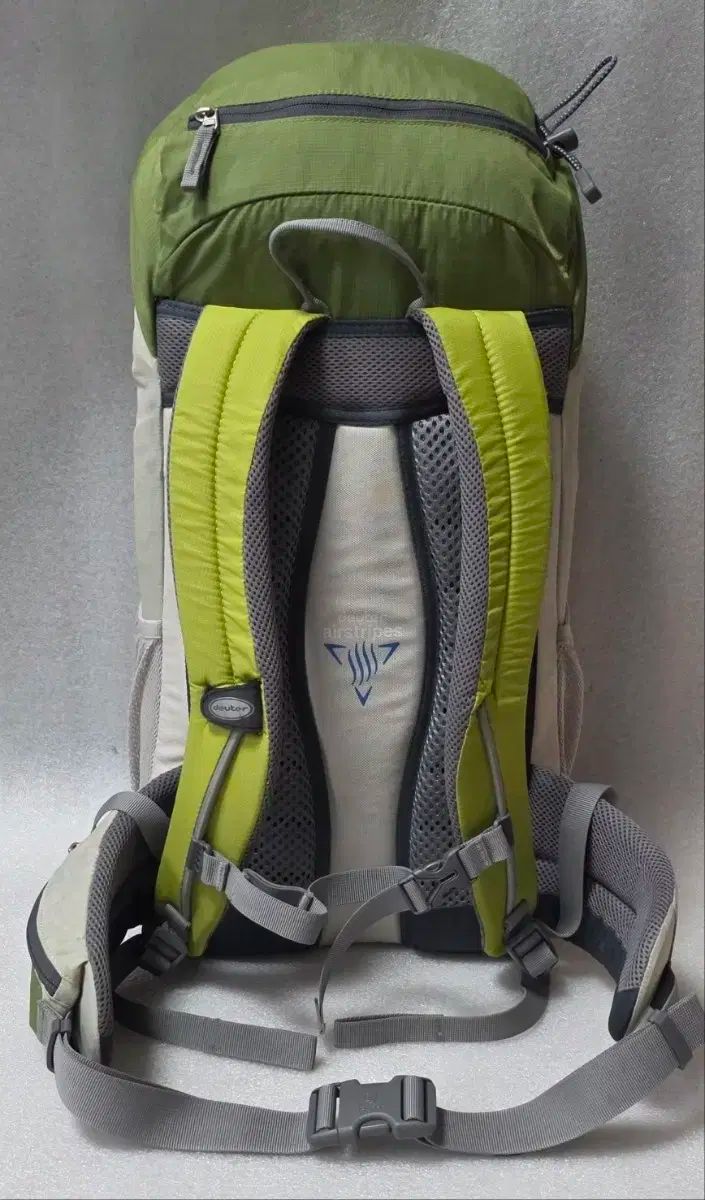 deuter₍ドイター deuter LITE 30 登山リュック 旅行キャンプ用バックパック リットル USTAUSTRALIA_COM_AU