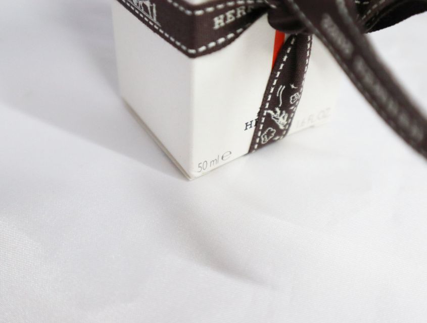 未開封】Hermès エルメス 50ml ハンドクリーム ラッピング