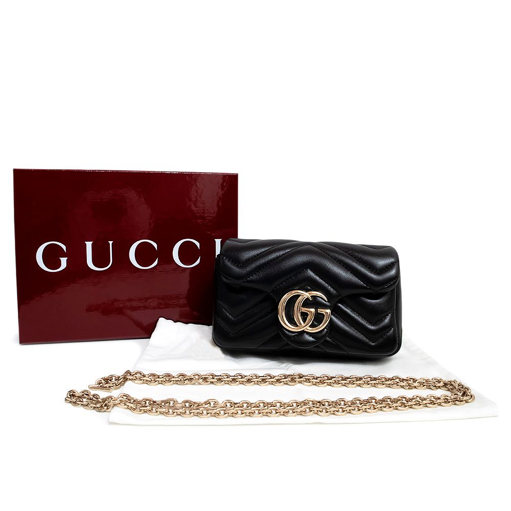 （未使用　展示品）グッチ GUCCI GGマーモント キルティング ミニ チェーン ショルダーバッグ 斜め掛け シェブロンレザー ブラック 黒 ライトゴールド金具 841290 箱付 グッチ GGマーモント キルティング ミニ チェーン ショルダーバッグ