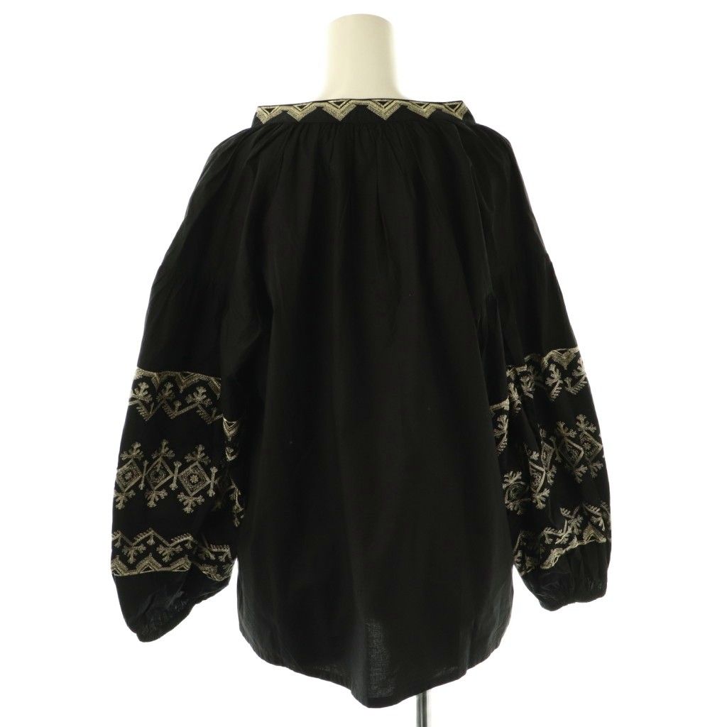 ヌキテパne Quittez pas 刺繍入り　長袖マキシワンピース　黒 ヌキテパne Quittez pas 刺繍入り 長袖マキシワンピース 黒