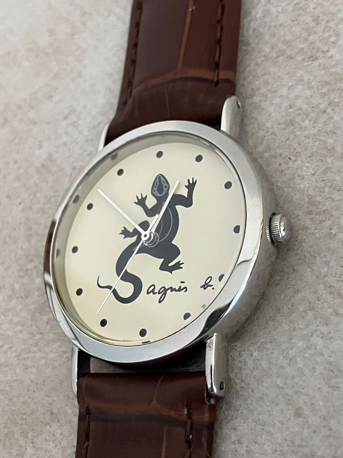 げ 稼働 agnes b. アニエスベー トカゲ文字盤 QZ 腕時計 電池 革ベルト