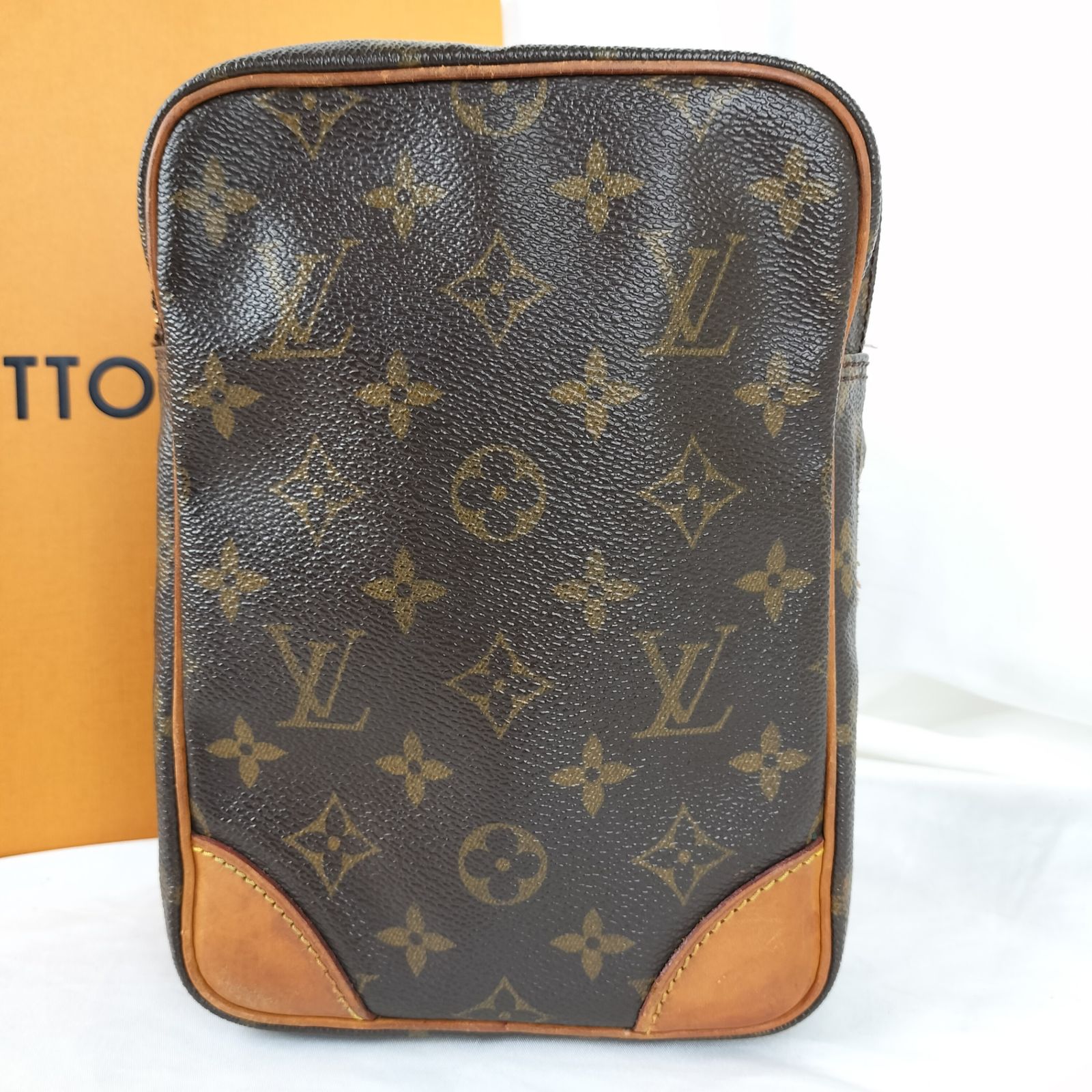 LOUIS VUITTON ルイヴィトン　ショルダーバッグ モノグラム アマゾン  レザー PVC　ブラウン