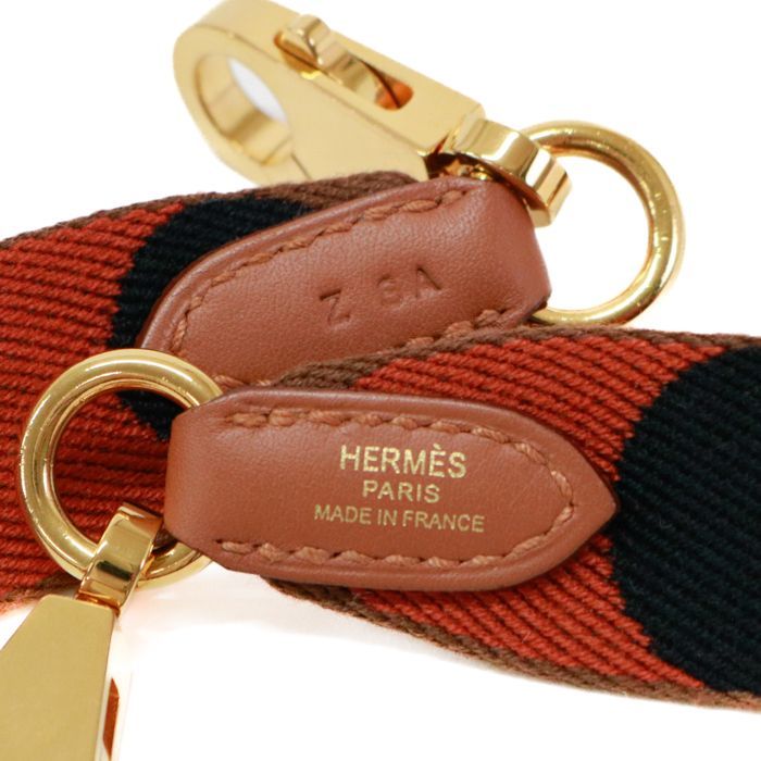 エルメス HERMES バンドリエール サングル フリッパーボール 25mm 70cm キャンバス スイフト GD金具 ドット柄 Z刻印 2021年  ショルダーストラップ ノワゼット キュイ―ブル(ブラウン) ノワール(ブラック) 美品 中古 mbf16015 - メルカリ