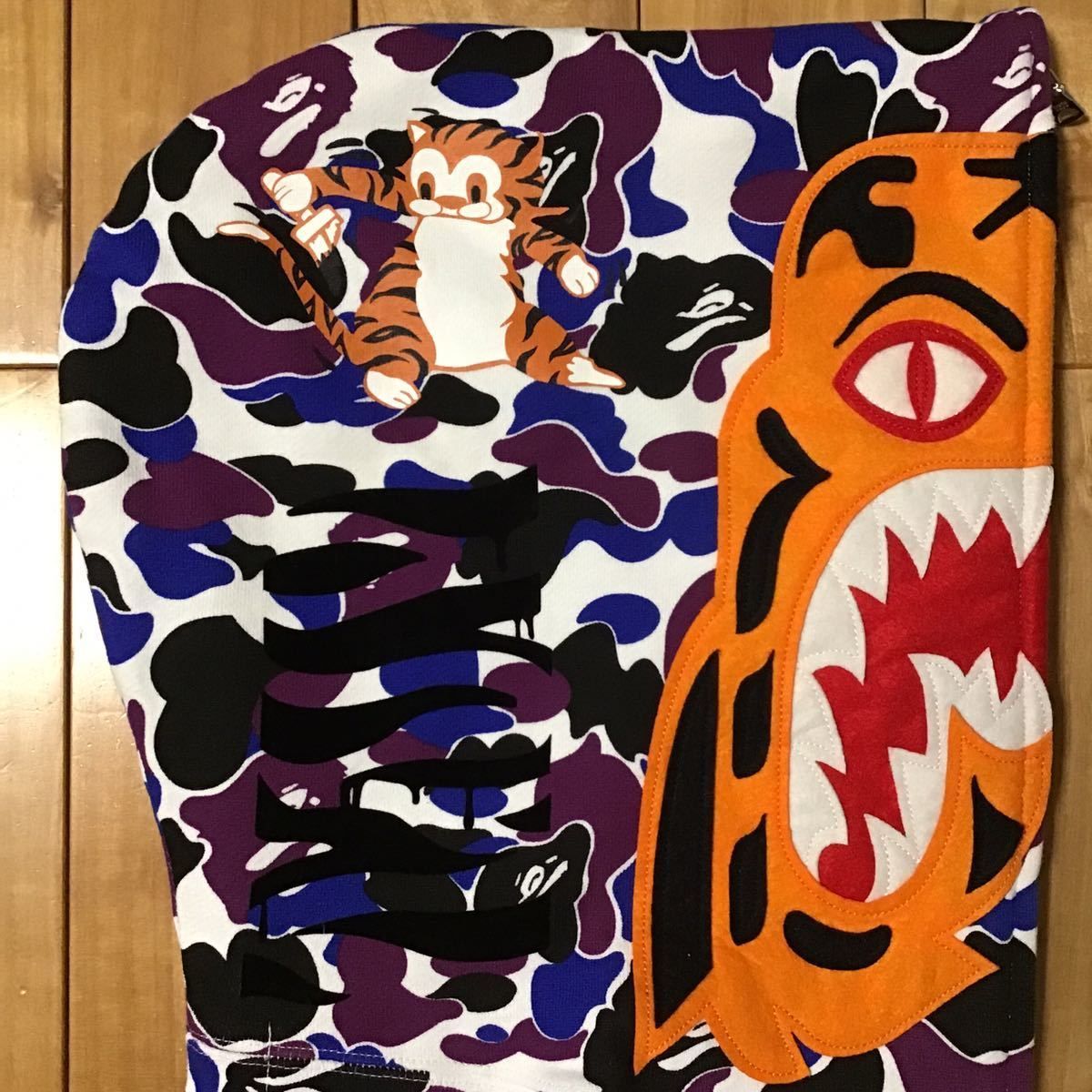 A BATHING APE BAPE タイガーパーカー 香港カラー | bluesandsacademy.org