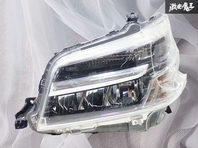 DAIHATSU S321 ハイゼット 純正 左 ヘッドライト ユニット ダイハツ ハイゼット S321 S300系 純正 LED ヘッドライト 正規品送料
