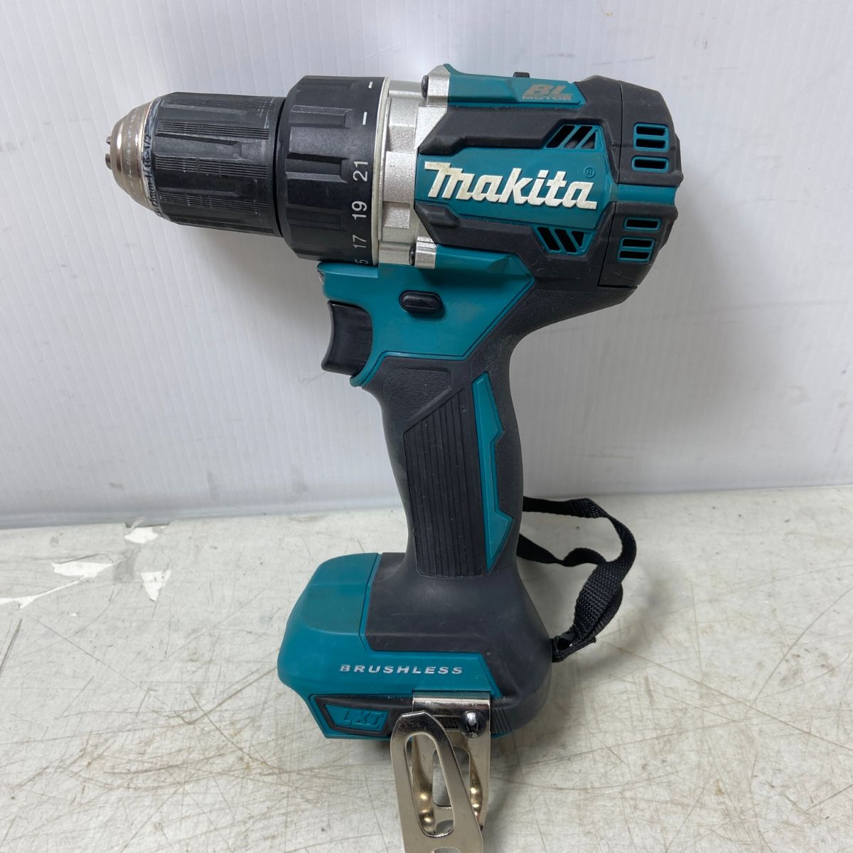 充電式ドライバドリル DF484D