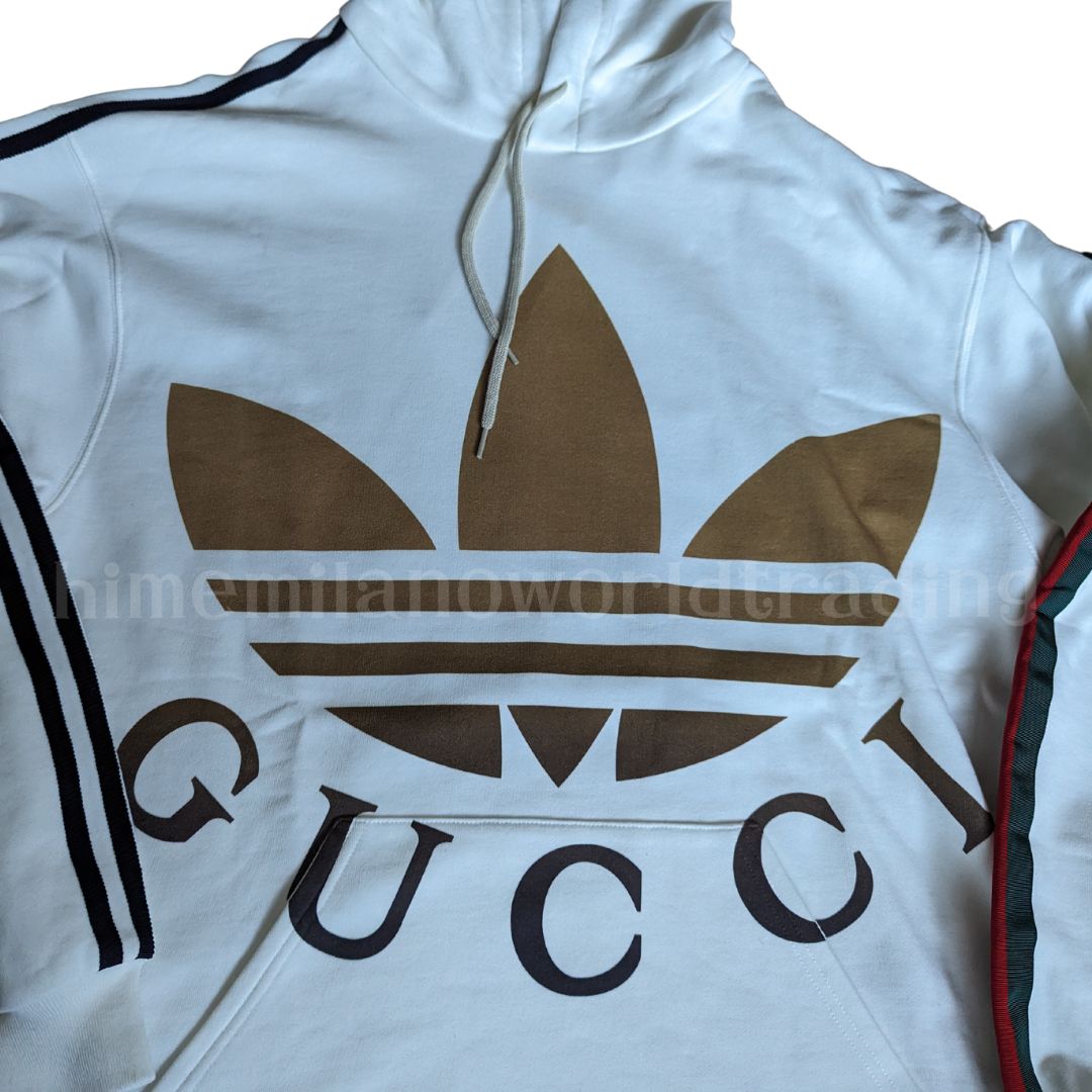 【希少コラボ】即発★関税込Gucci × Adidasパーカー ロゴ 希少コラボ】即発☆Gucci × Adidasパーカー ロゴ - メルカリ