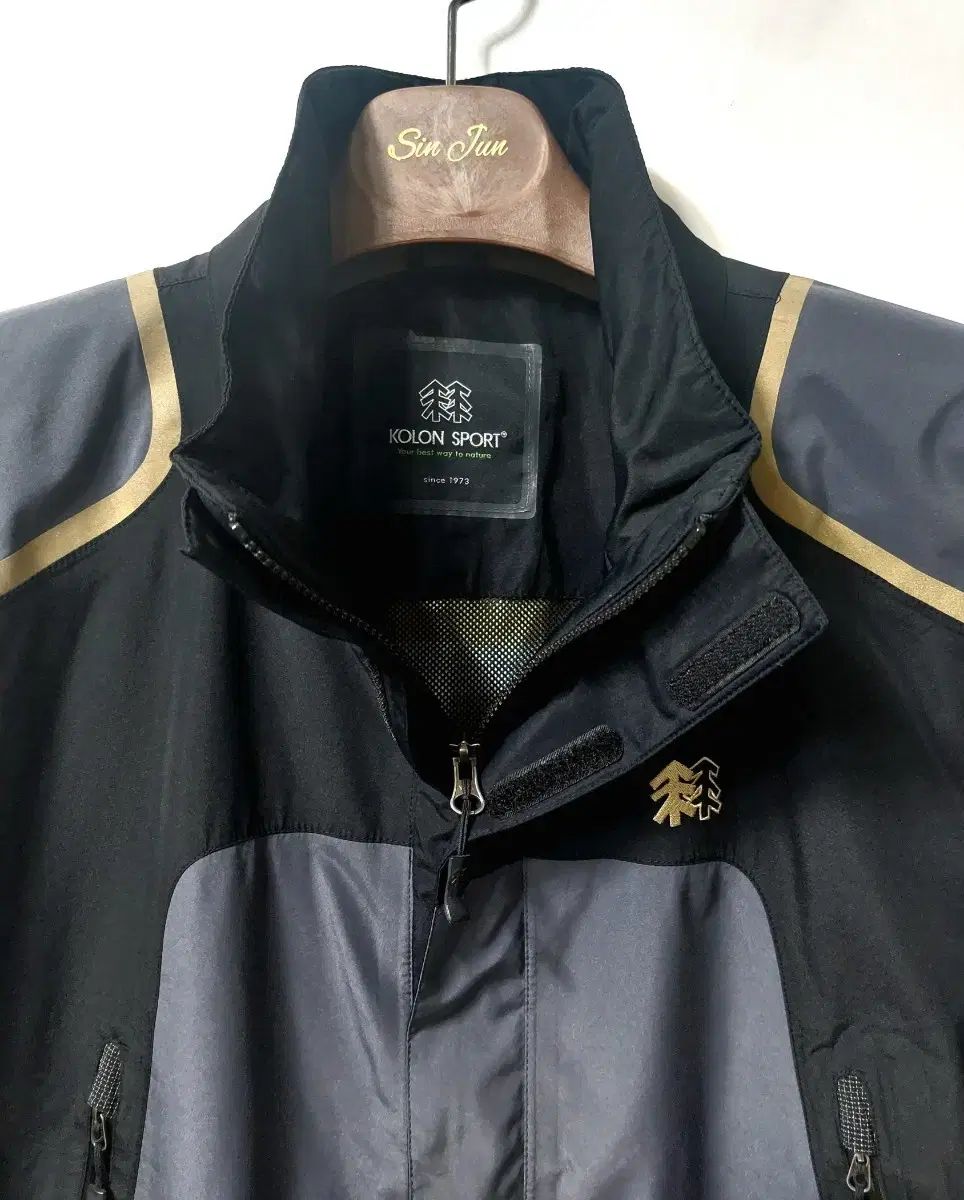 コーロンスポーツ GORE-TEX ジャケット 105