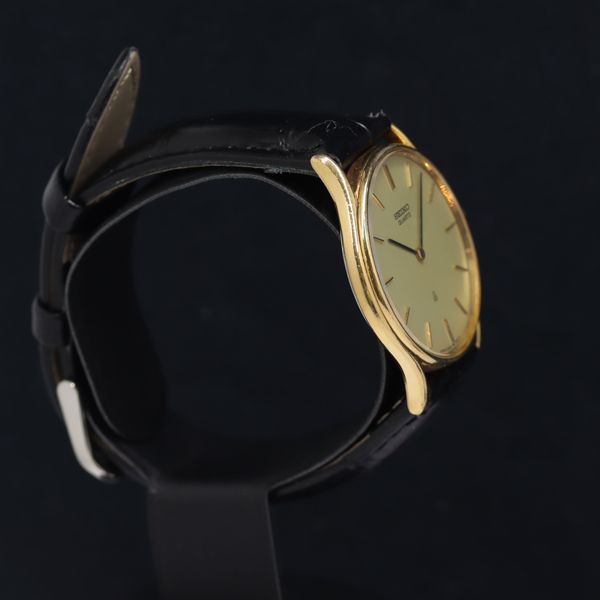 稼働 良品 セイコー シャリオ Qz ゴールド文字盤 2620-0030