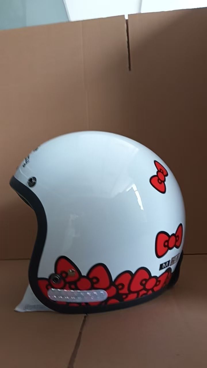 大絶賛商品 ハローキティ ジェットヘルメット 大人用 バブル