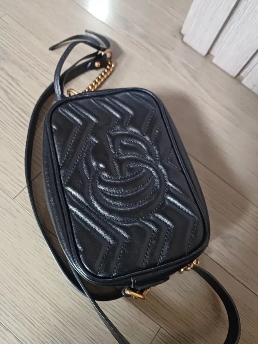 グッチ GG マーモント カメラバッグ 最後の写真参照 その他きれい チャーム