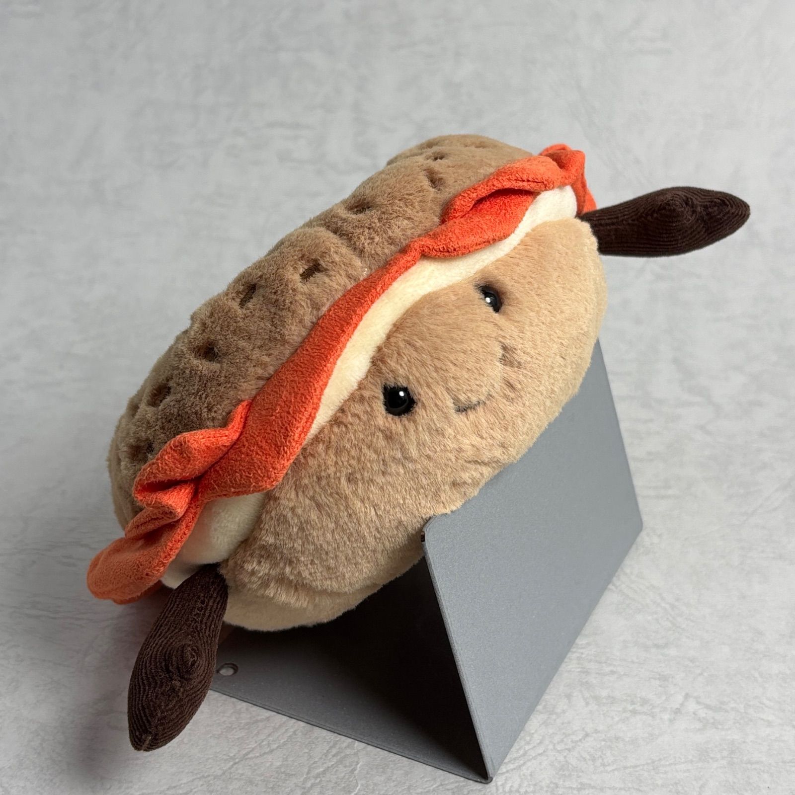 新品 ジェリーキャット Jellycat べーグル パン ベーグルサンド