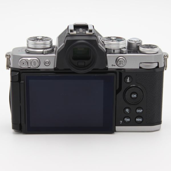 f|2.8
