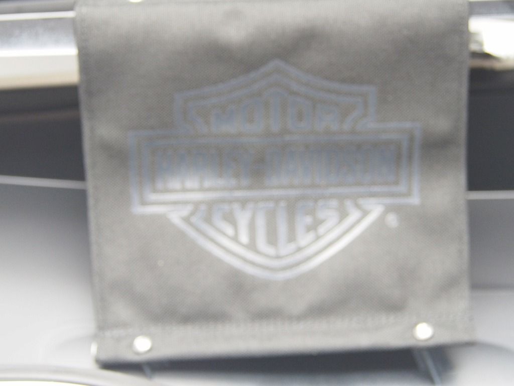 ハーレー FLHTCU SHRINE 2007 サドルバッグ 右 ASSY 90898-06CCP ARCTIC WHITE FFCRYSTALESIA_COM