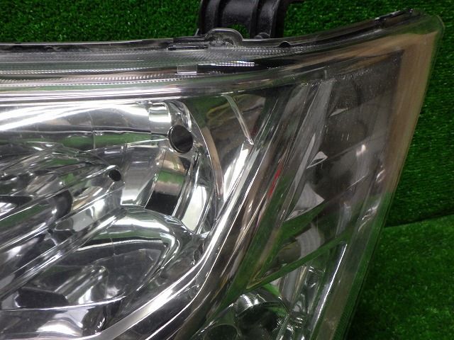 美品！三菱デリカD5 ヘッドライト左 ミツビシ CV5W CV デリカD5 前期 ヘッドライト 左右 HID 100-87918