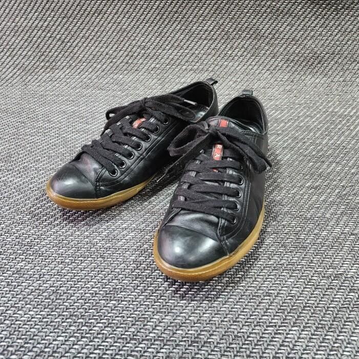 【雷市場（ポンジャン）商品韓国直送】PRADA(プラダ) スニーカーズ 270