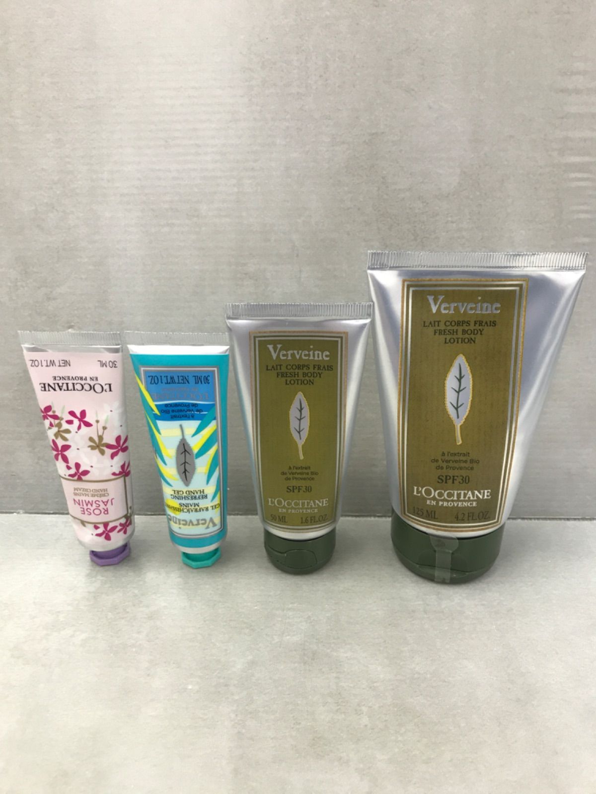 D331 L'OCCITANE ロクシタン VB UV フレッシュボディローション a 125ml + 50ml + VB グラニテハンドクリーム 30ml + RJ ハンドクリーム 30ml 4個セット