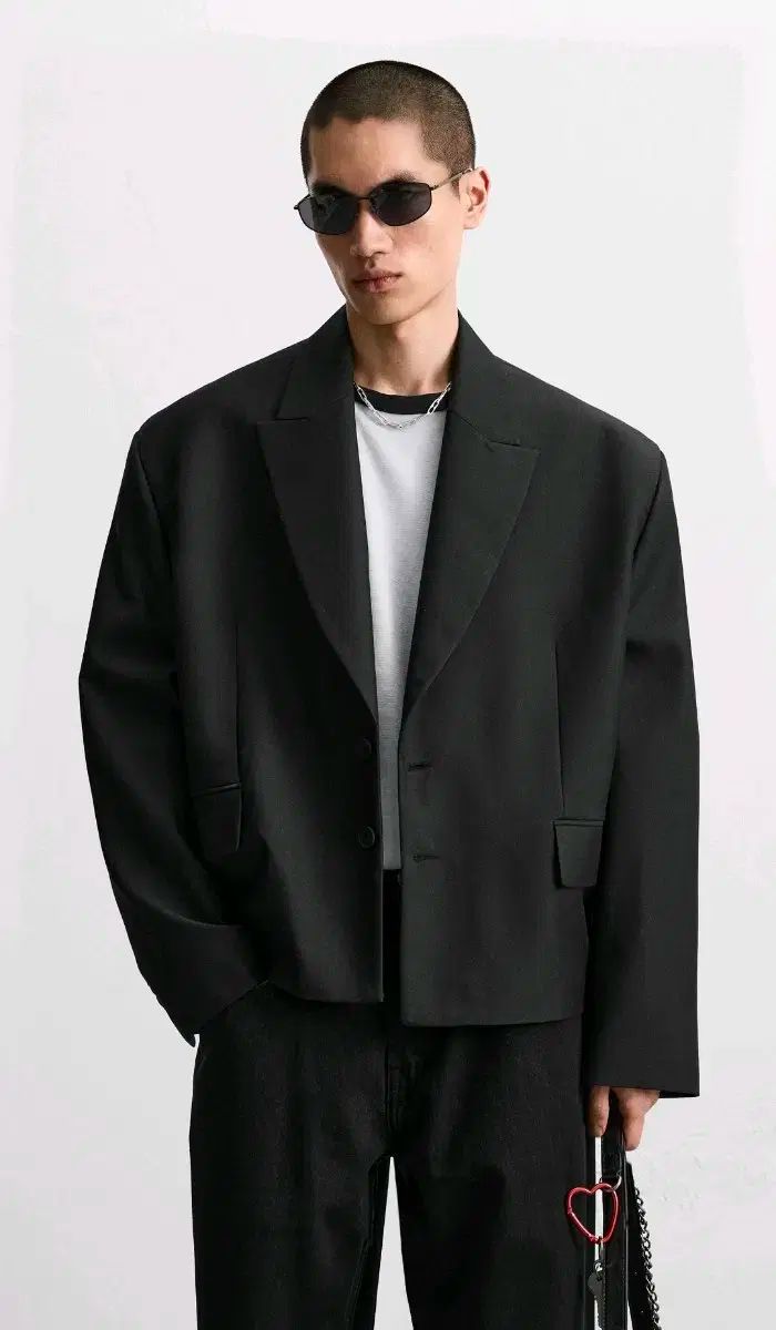 ZARA オーバーサイズブレザー　ザラ　8n 新品未使用zaraザラ オーバーサイズブレザー テーラード