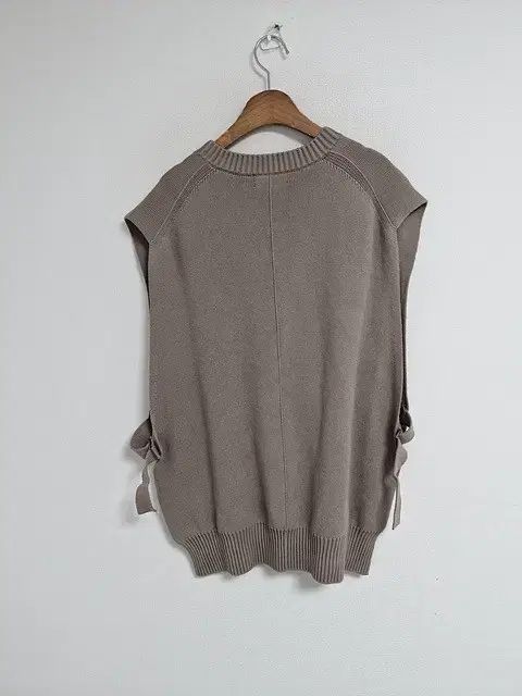 ニットベスト 77