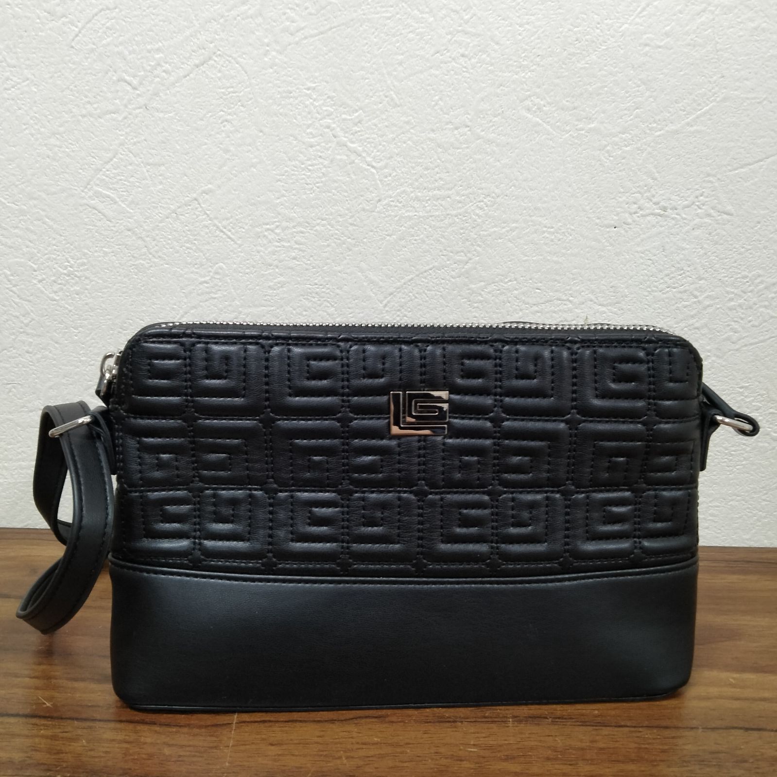 ギラロッシュ バッグ N-4379 Guy Laroche ギラロッシュ ショルダー 