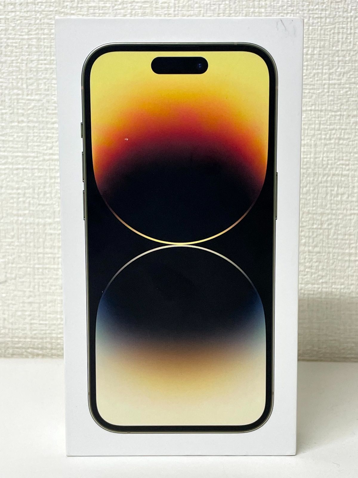 iPhone 14 Pro 256GB Gold 未使用品 海外モデル - メルカリ