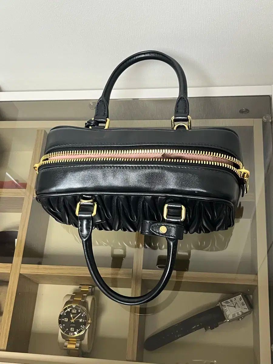 MIU MIU