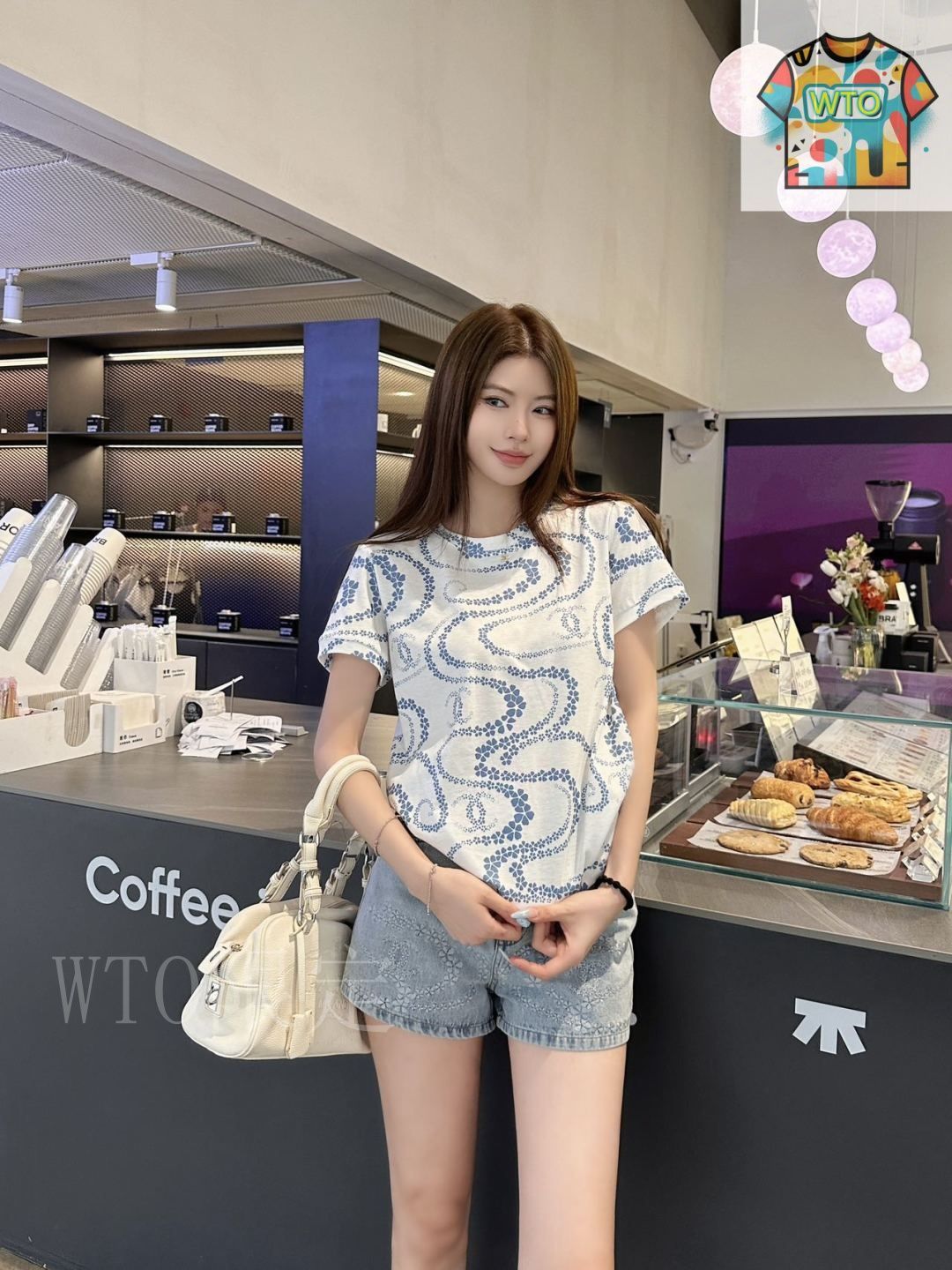 新品✴︎CHANEL✴︎ショートTシャツ 楽天市場】シャネル CHANEL ショート丈ロゴ シャツ 半袖シャツ
