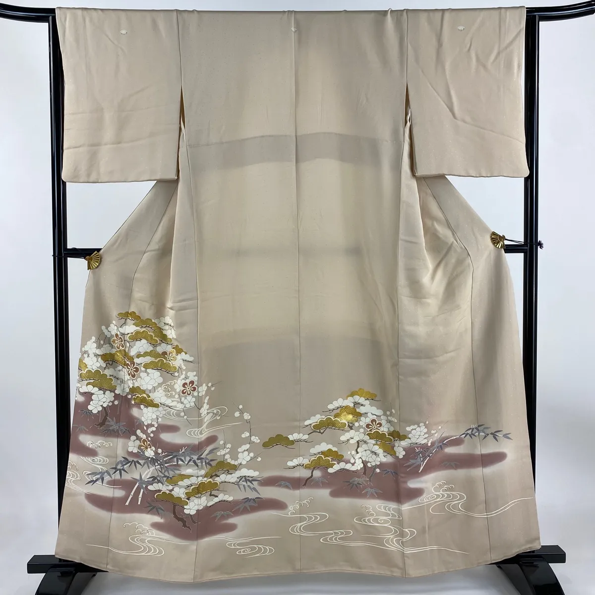 千總 色留袖 落款あり 水色系 三つ紋 阪急百貨店誂え 千總 色留袖 落款あり 水色系 三つ紋 阪急百貨店誂え 着物・浴衣