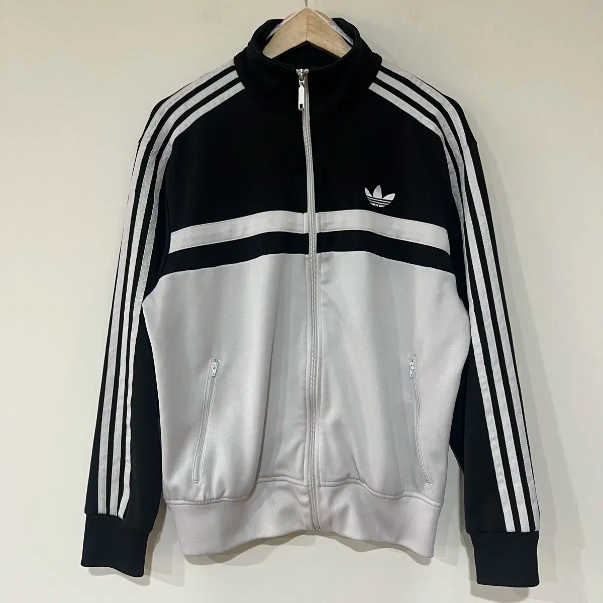 L adidas アディダス 区 ファイヤーバード ジャージ