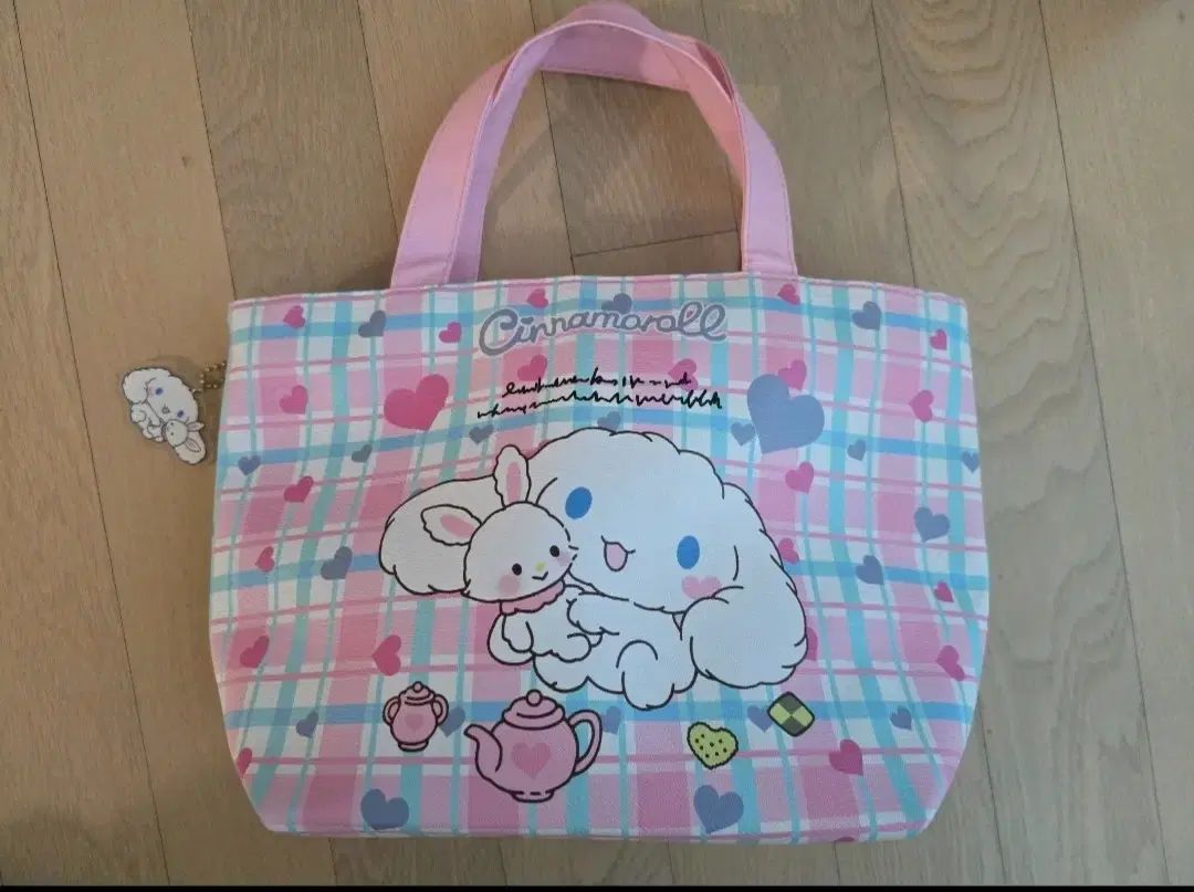 シナモロール クーラーバッグ 新品