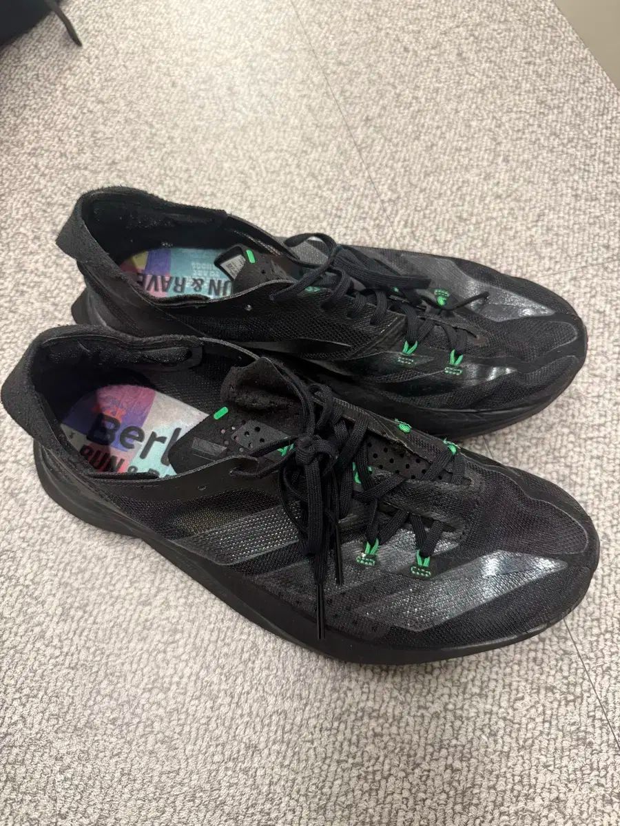 ◈ adidas