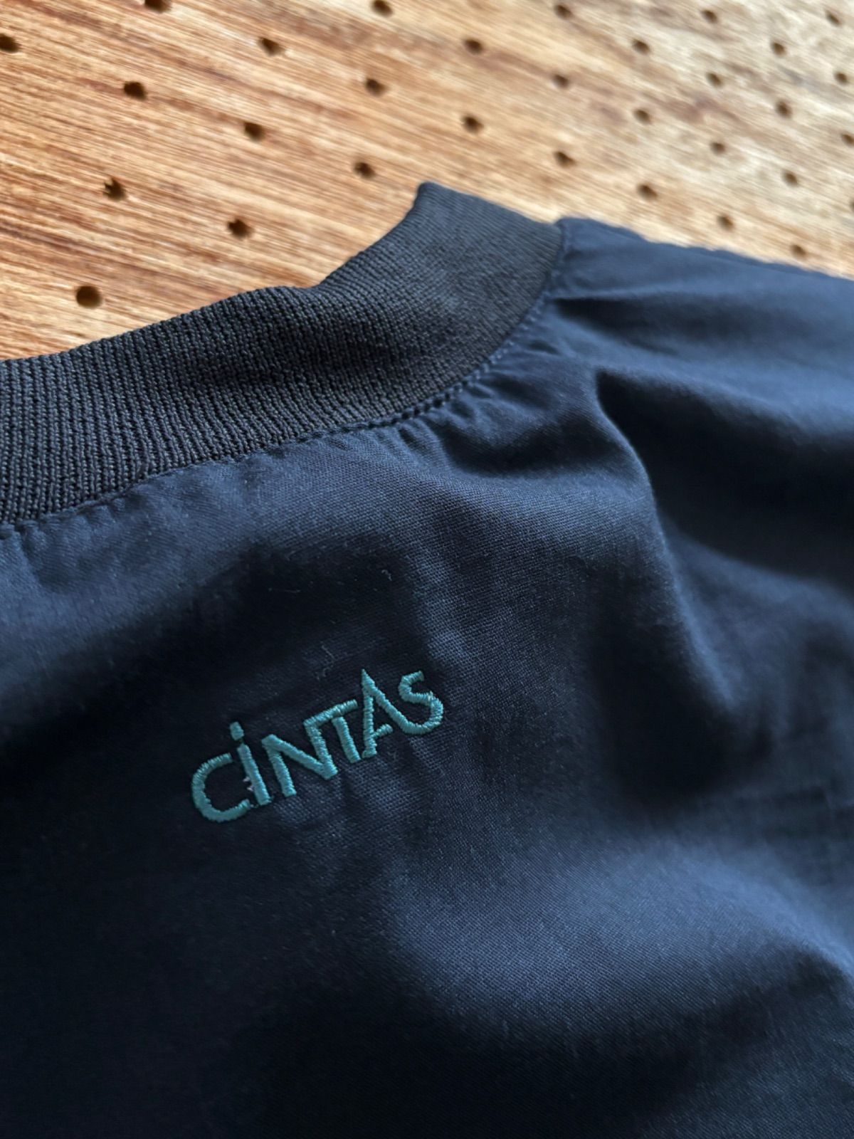 古着 90年代 90s CINTAS シンタス ピステ プルオーバー ジャケット ロゴ 刺繍 コットン 綿 ポリエステル 紺 ネイビー XL 2XL アメリカ製 USA製 大きい ビッグ オーバー インポート 中古